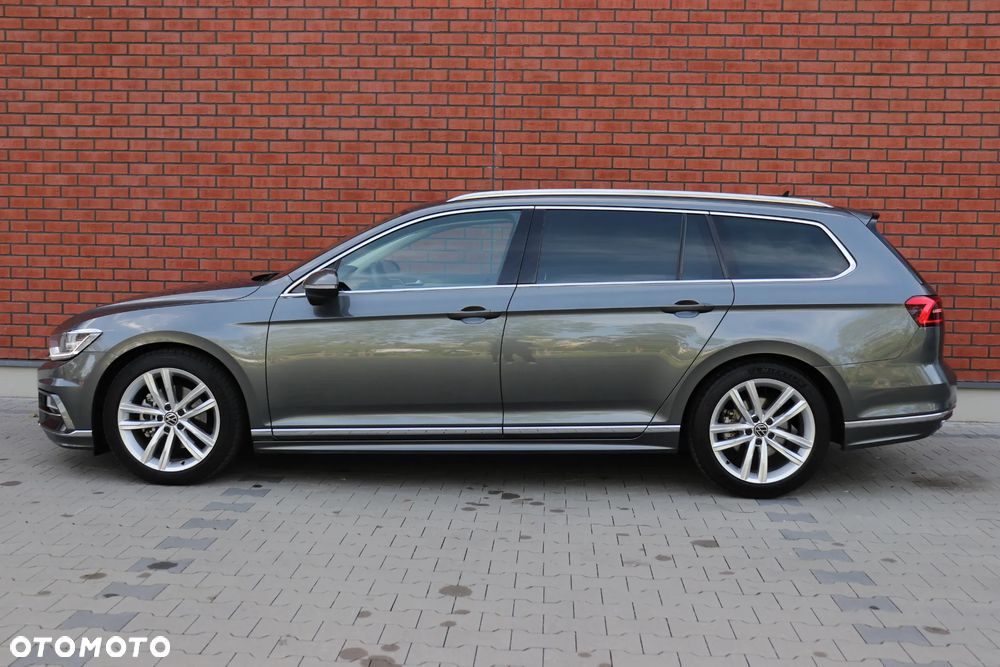 Volkswagen Passat 2.0 TDI (BlueMotion Technology) DSG Highline - 11