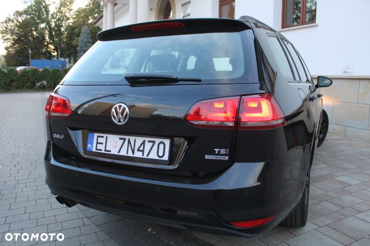Volkswagen Golf - 30
