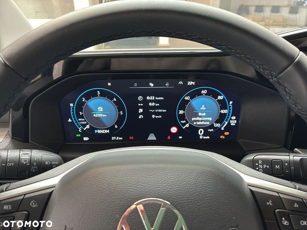 Volkswagen Caravelle - 19