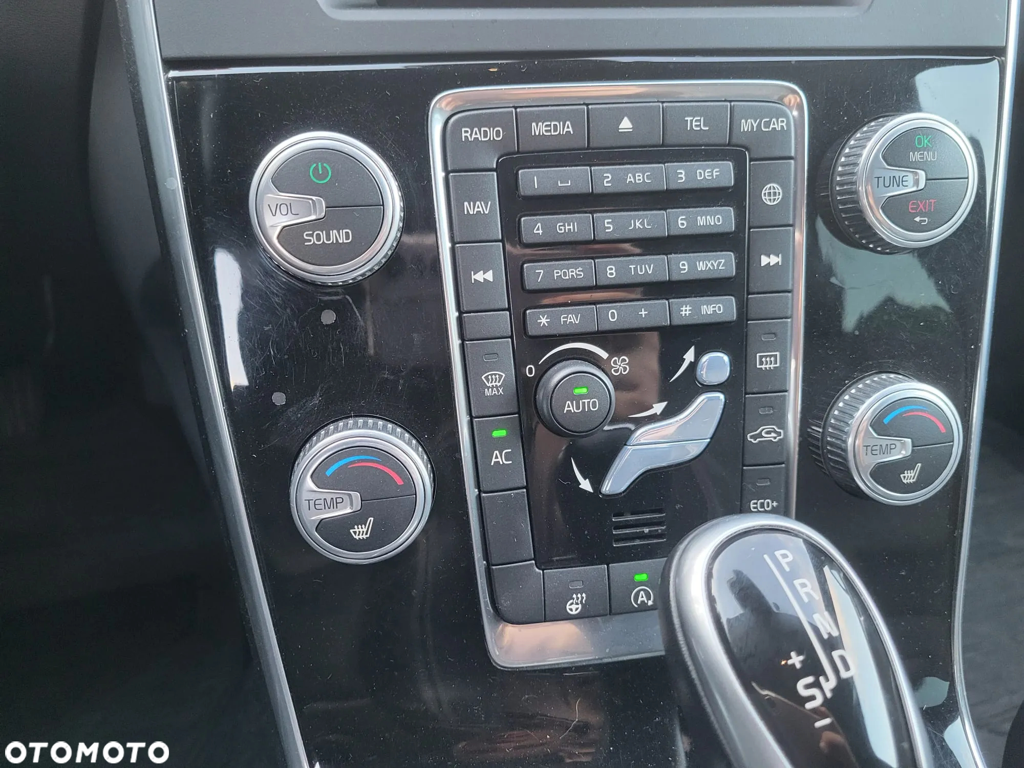 Volvo V60 T5 Geartronic Momentum - 21