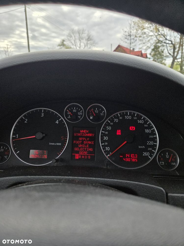 Audi A6 Avant 2.5 TDI Quattro Tiptr - 8