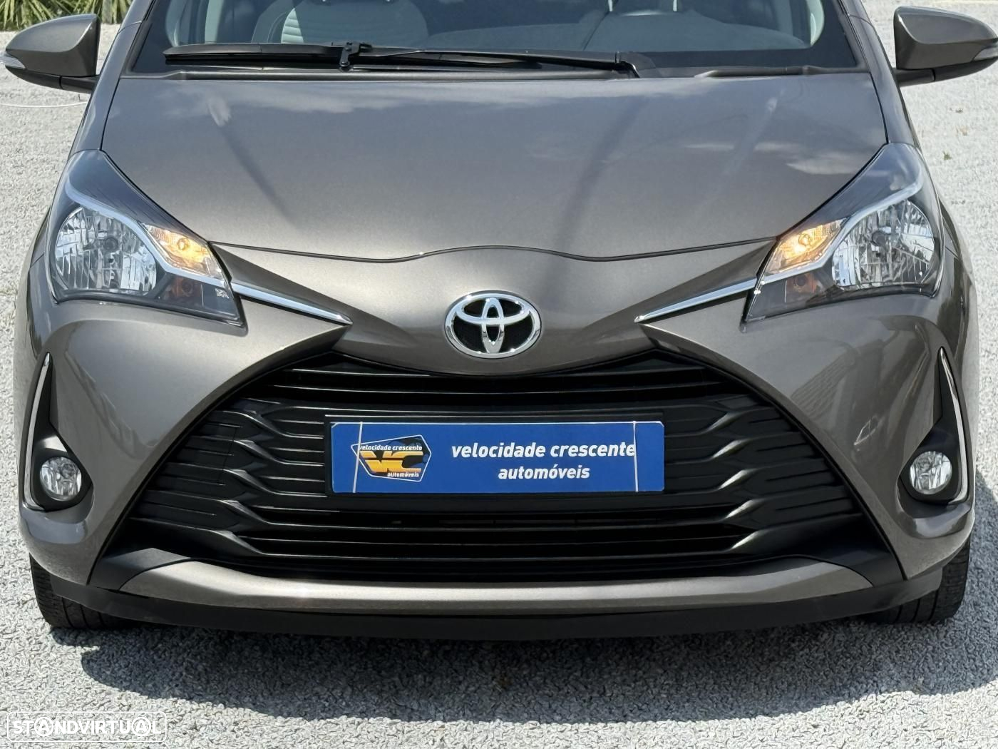 Toyota Yaris 1.0 VVT-i Comfort Plus - 5