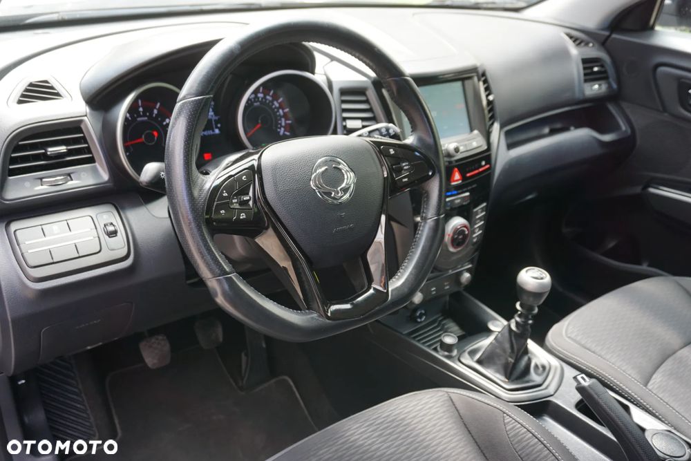SsangYong/KGM XLV 1.6 City+ - 9