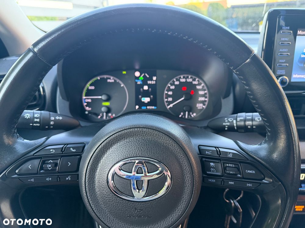 Toyota Yaris Hybrid 1.5 Active - 28