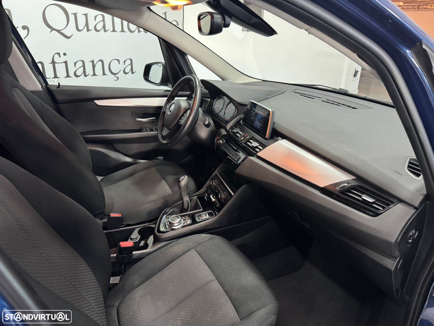 BMW 216 Gran Tourer d 7L Advantage - 32