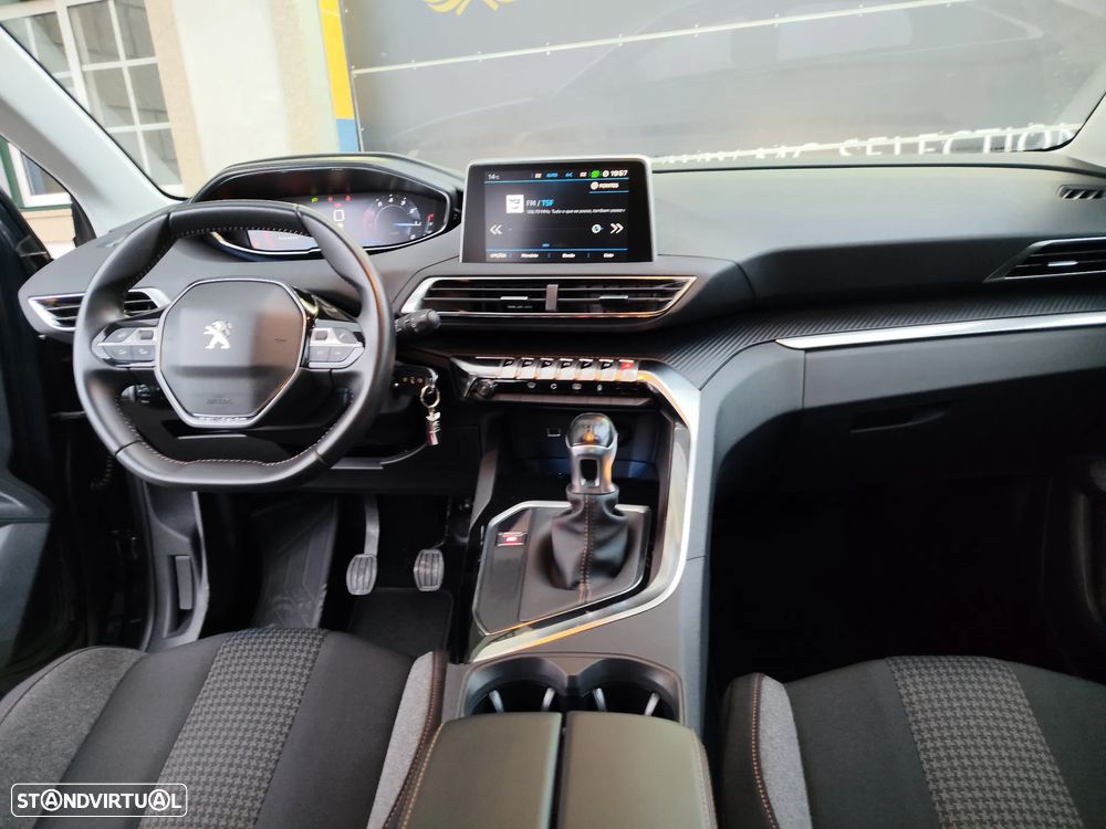 Peugeot 3008 PureTech 130 Stop & Start GPF Allure - 13