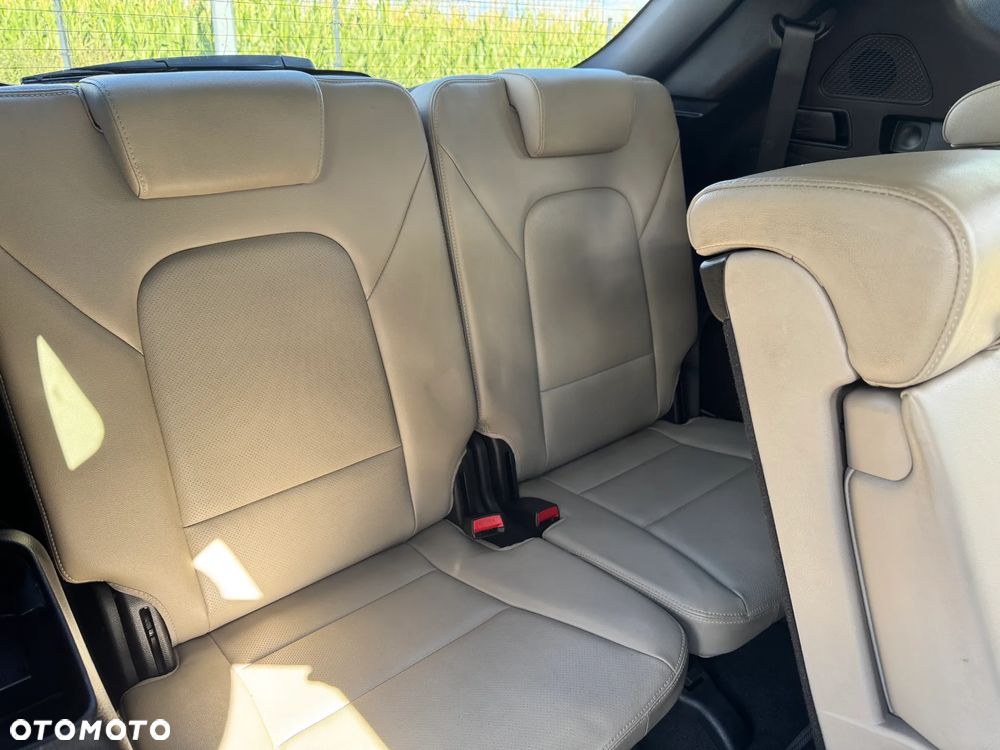 Hyundai Santa Fe 2.0 CRDi Executive 4WD 7os - 12