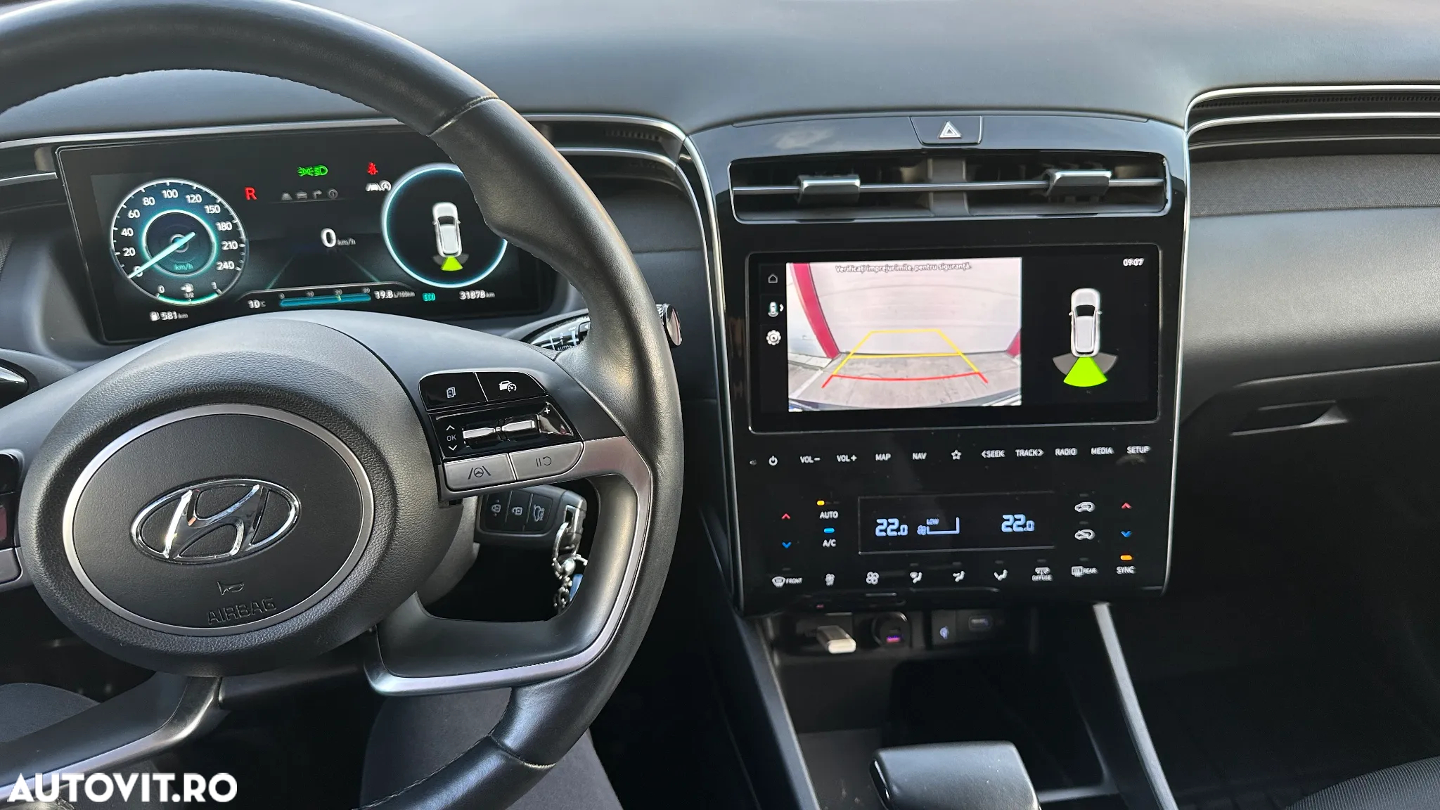 Hyundai Tucson - 8