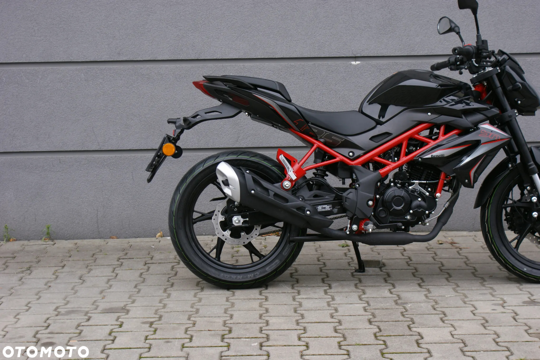 Benelli BN 125 - 9
