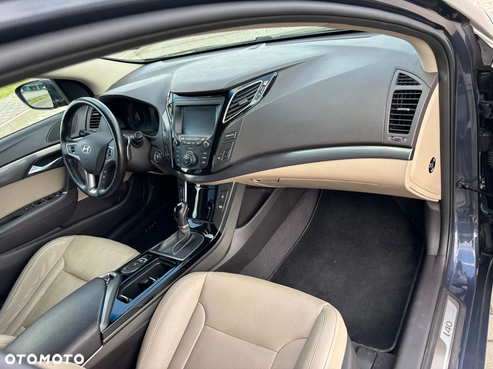 Hyundai i40 Kombi blue 1.7 CRDi DCT Premium - 27