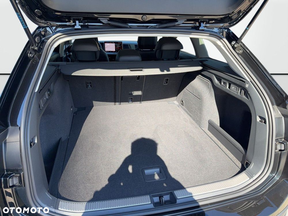 Volkswagen Passat - 36