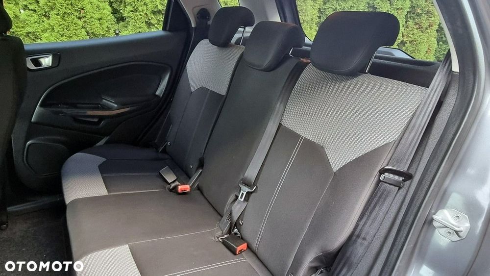 Ford EcoSport - 17
