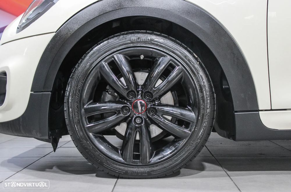MINI 3 Portas Cooper D - 12