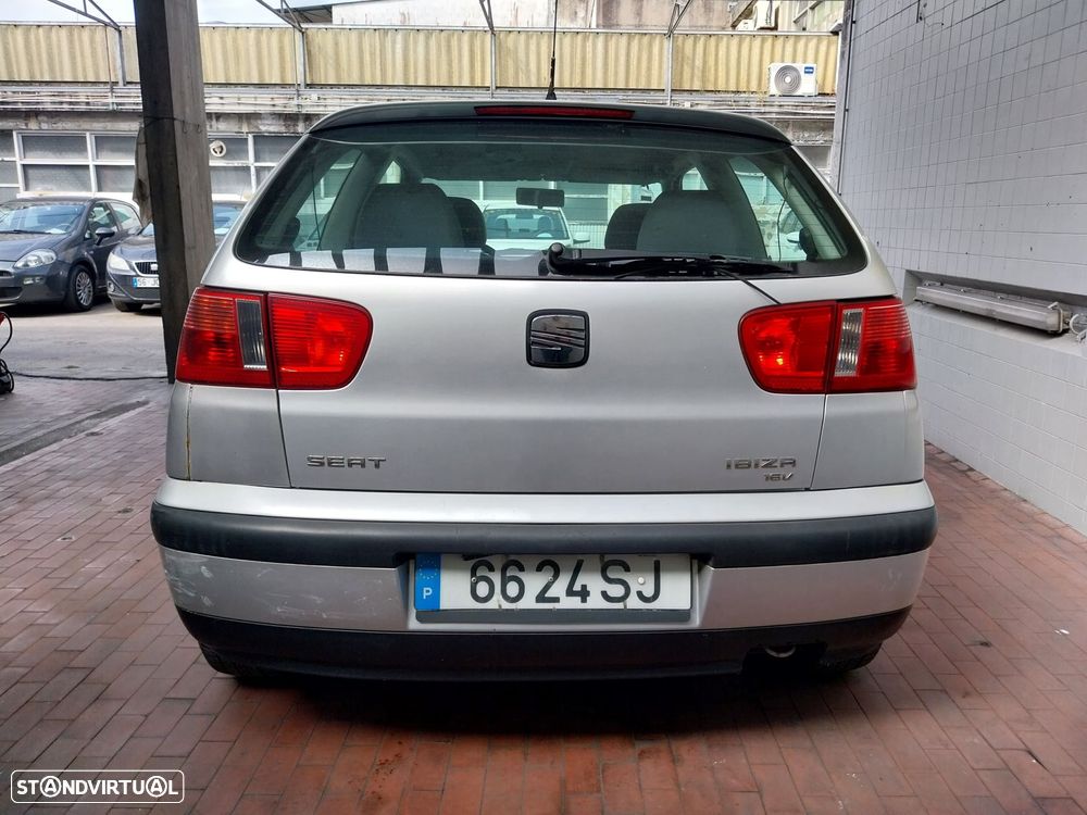 SEAT Ibiza 1.0 Passion - 13