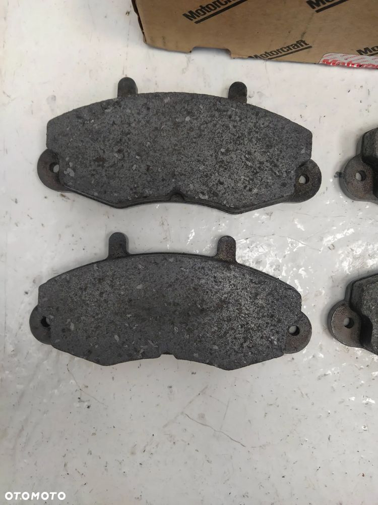 FORD TRANSIT 91-00 KLOCKI HAMULCOWE PRZÓD PRZEDNIE NOWY ORYGINAŁ - 8