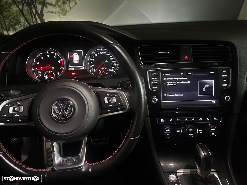 VW Golf 2.0 TSi GTi DSG Performance - 41