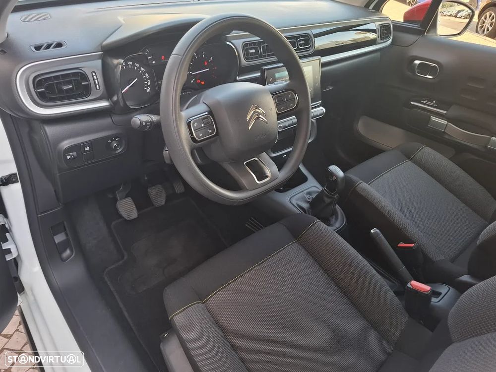 Citroën C3 1.2 PureTech Feel - 23
