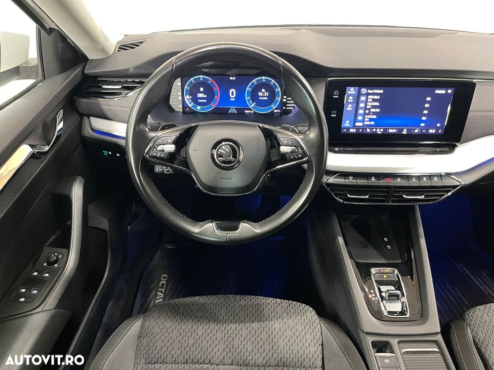 Skoda Octavia 2.0 TDI DSG Style - 6