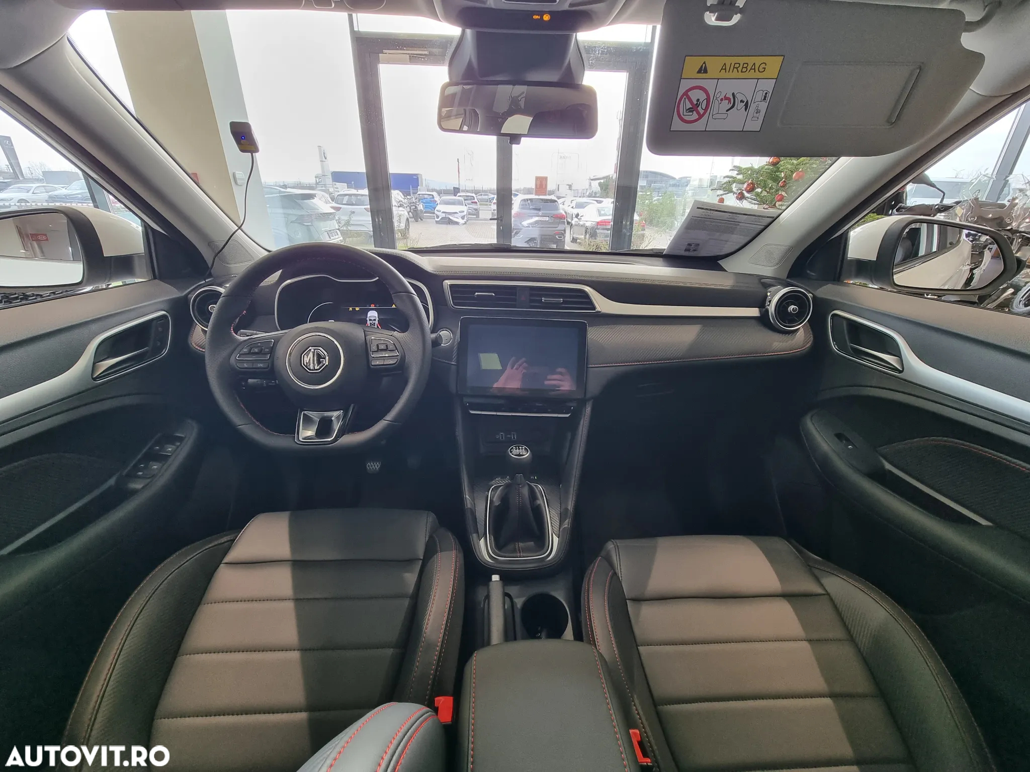 MG ZS - 3