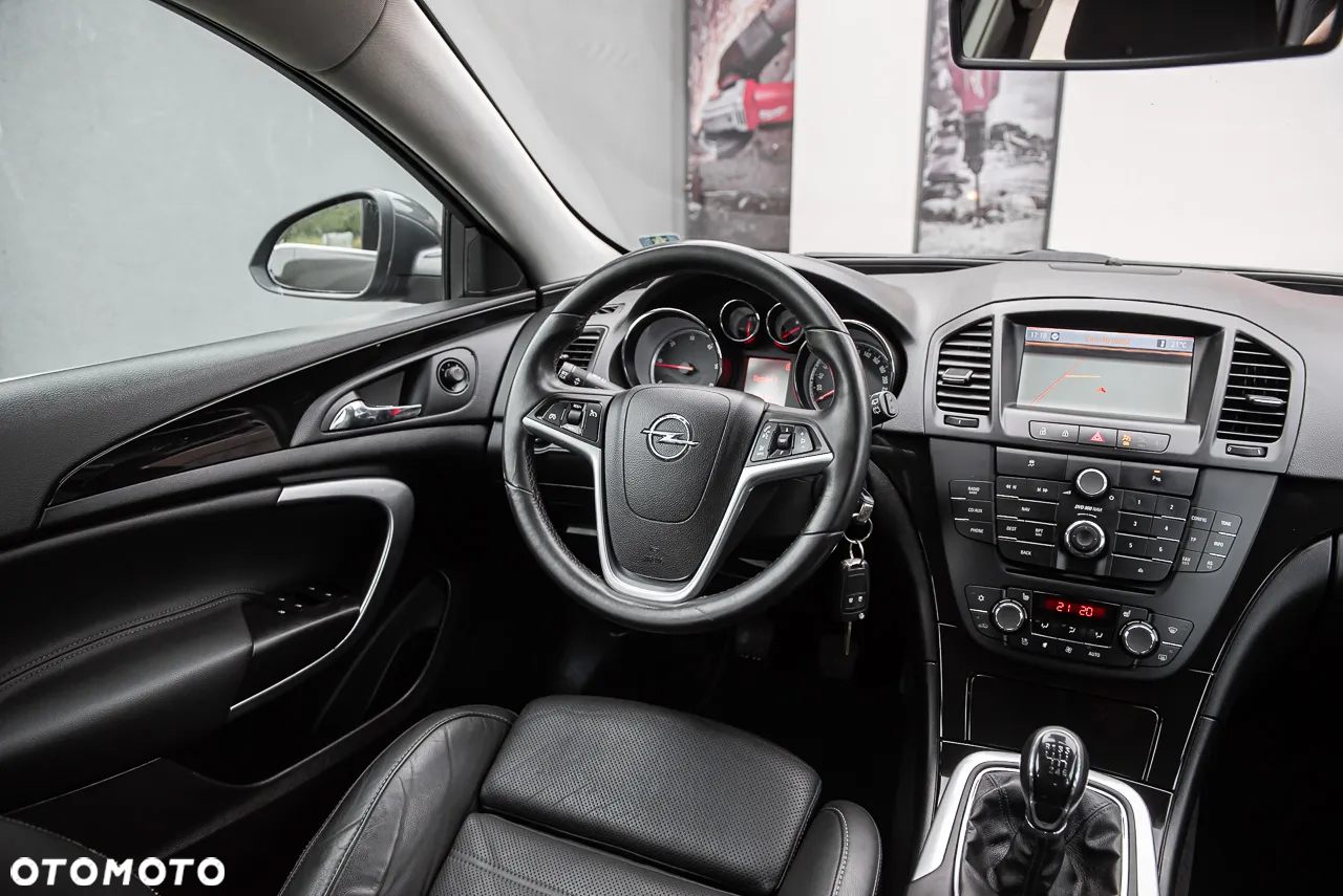 Opel Insignia 2.0 CDTI Cosmo - 25