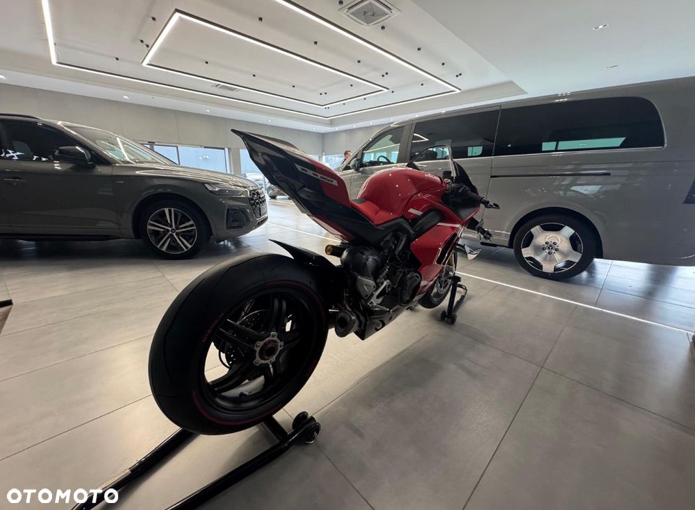 Ducati Panigale V4 - 5