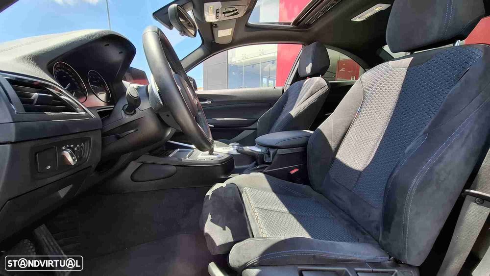 BMW M240i Auto - 12