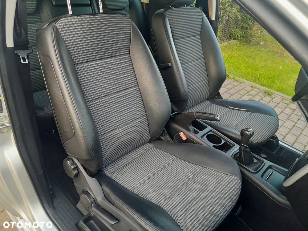 Mercedes-Benz Klasa A 170 Avantgarde - 24