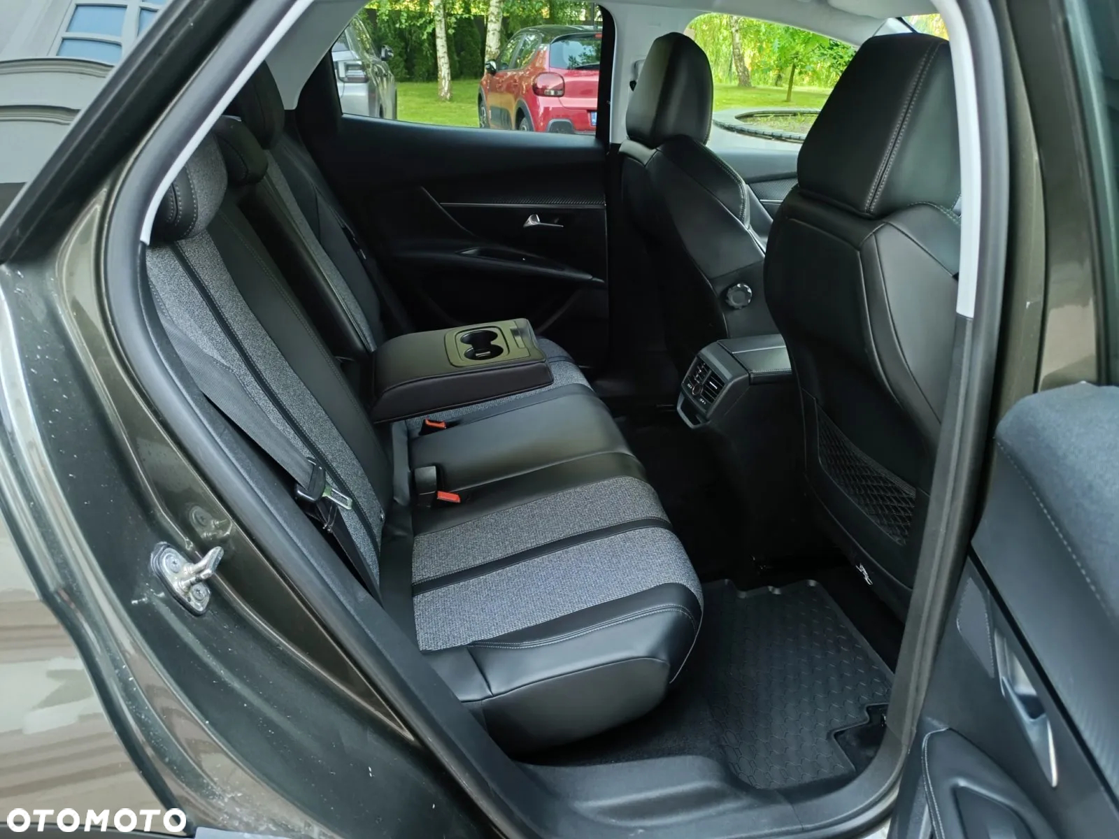 Peugeot 3008 HDi FAP 115 Allure - 35