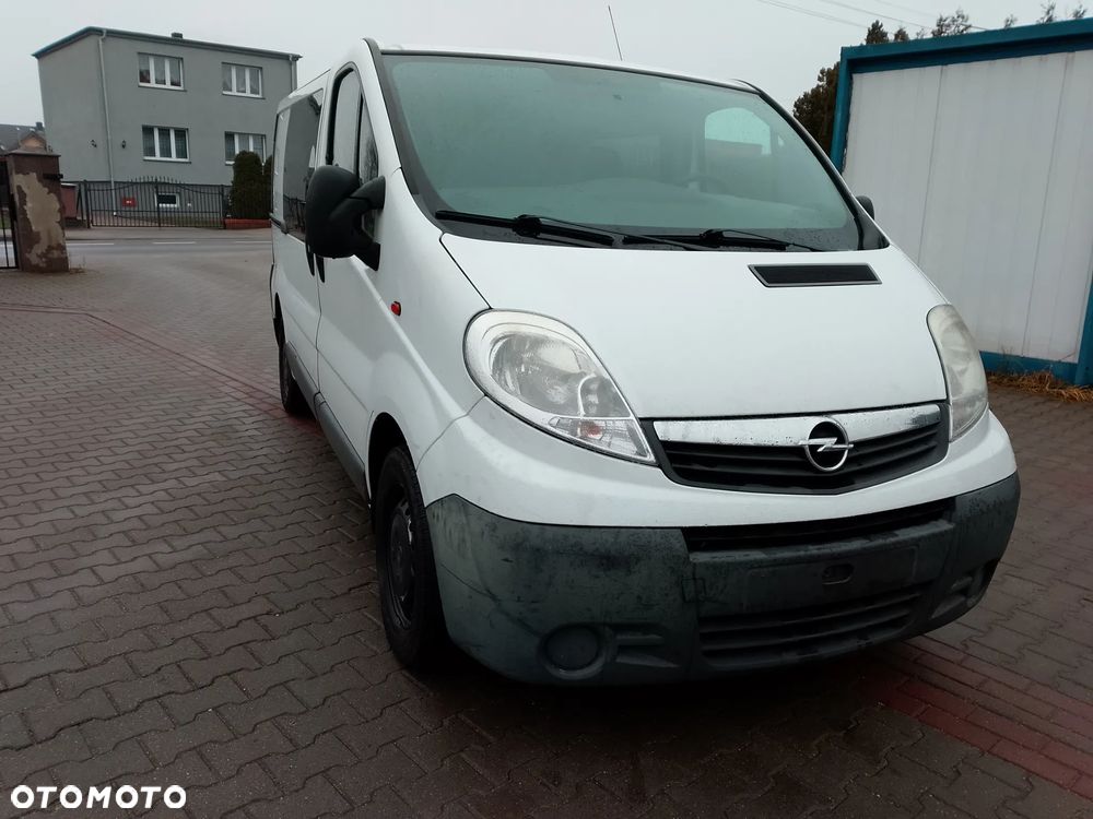 Opel Vivaro - 2