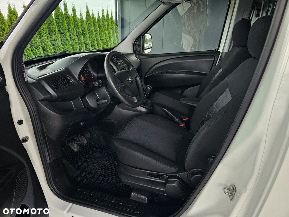 Opel Combo - 13