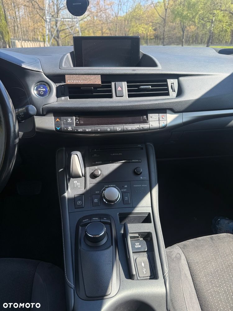Lexus CT Executive Line - 17