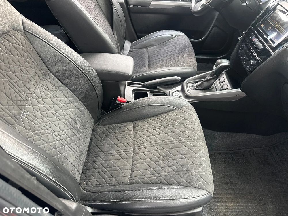 Suzuki Vitara - 23