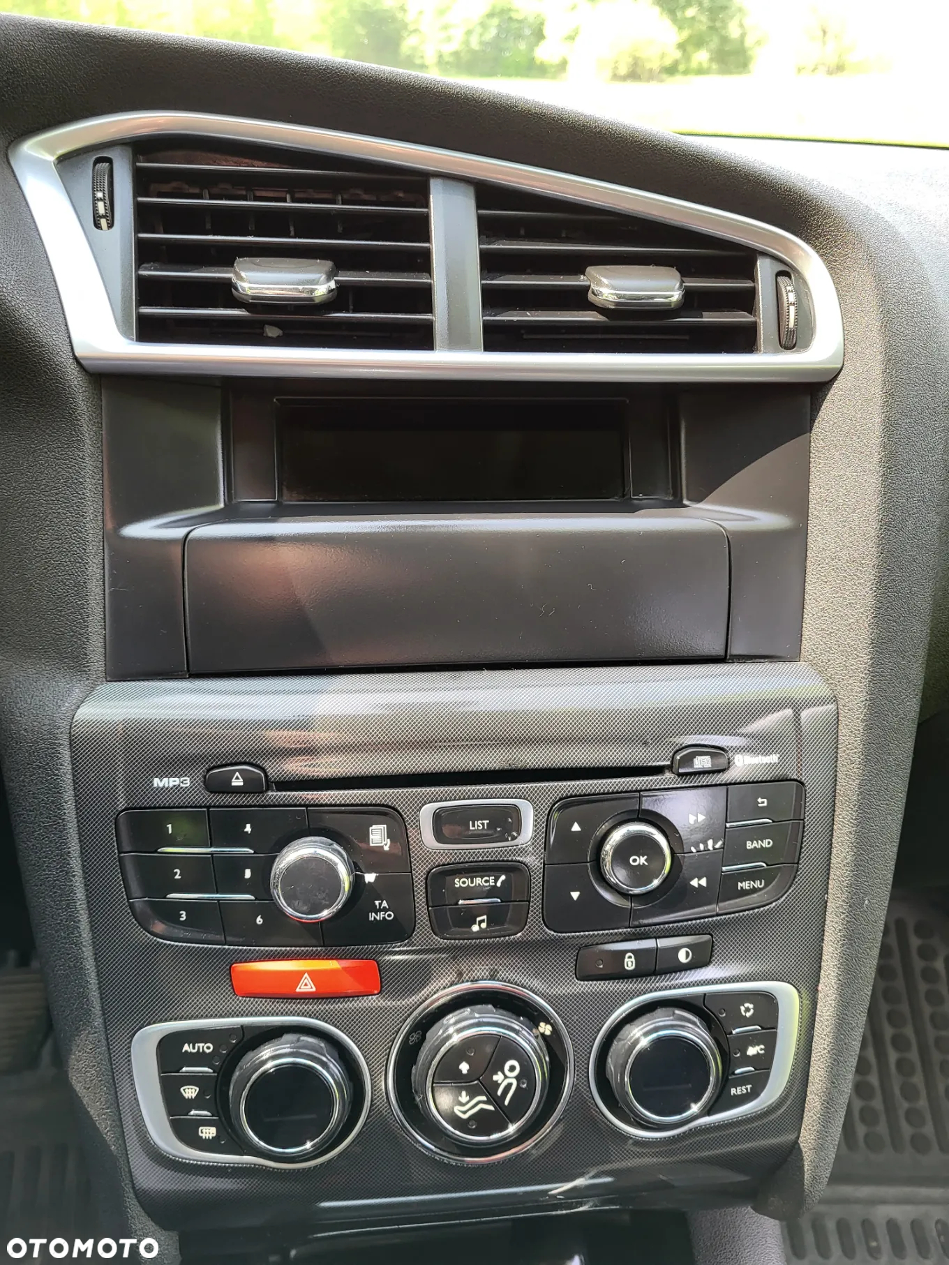Citroën C4 1.6 HDi Attraction - 9