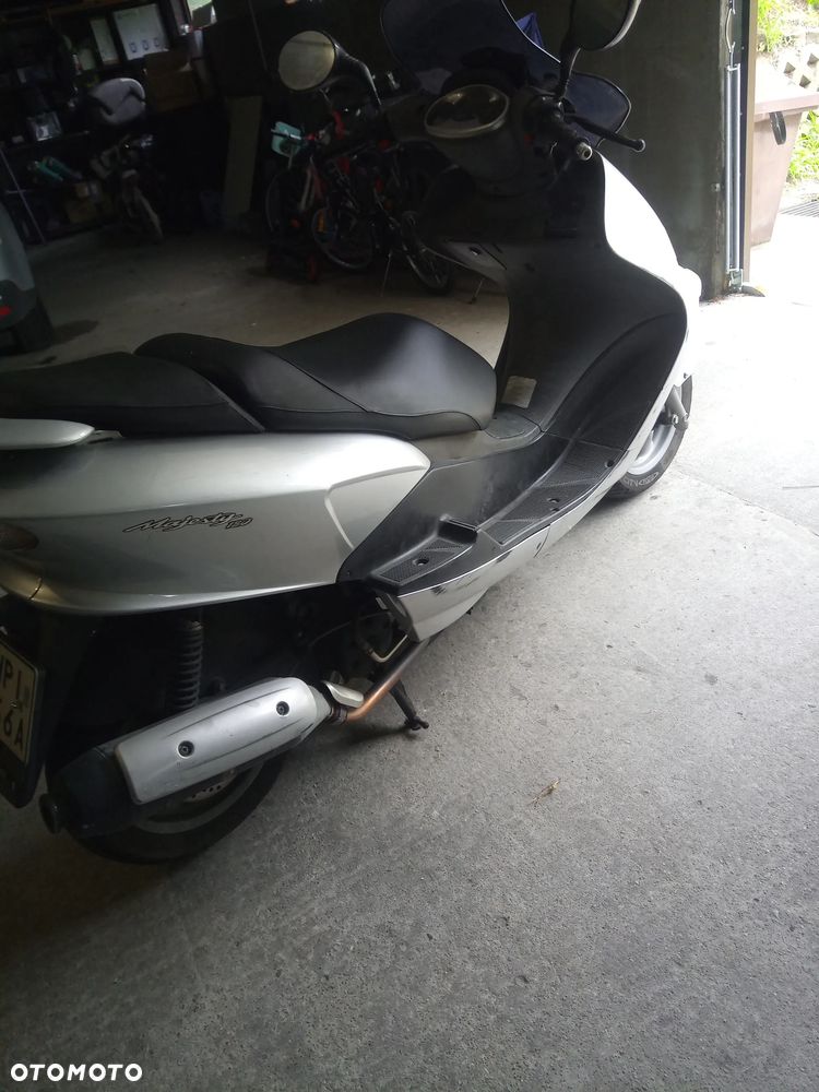 Yamaha Majesty - 4