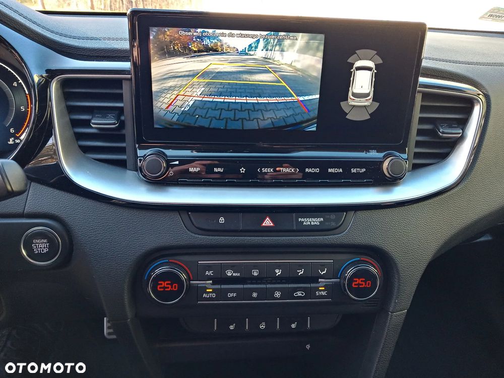 Kia Ceed 1.6 CRDi SCR L Business Line Plus DCT - 19