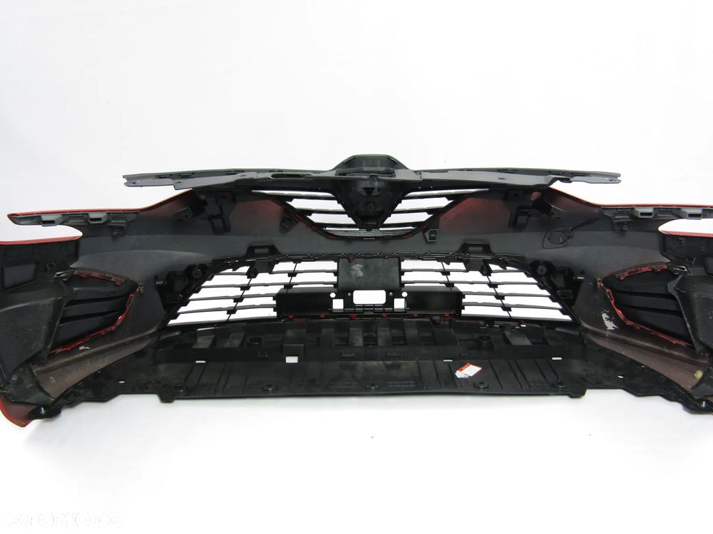 Zderzak przedni Renault Clio 5 19 - 23 Kod lakieru nieznany - 20