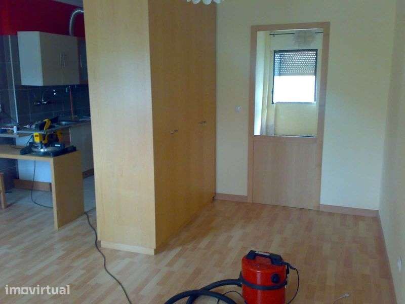 Alugo T1 remodelado em Lisboa, Oeiras, Linda-a-velha - Grande imagem: 2/7