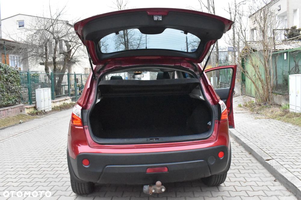 Nissan Qashqai 1.6 dCi Tekna S&S - 23