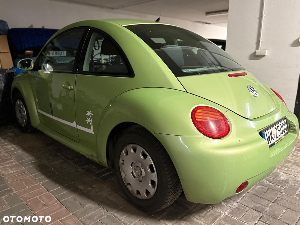 Volkswagen New Beetle - 10
