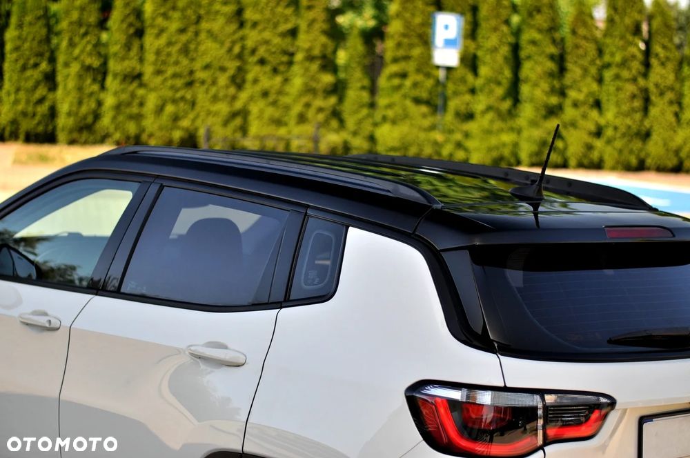 Jeep Compass 1.4 TMair Night Eagle FWD S&S - 10