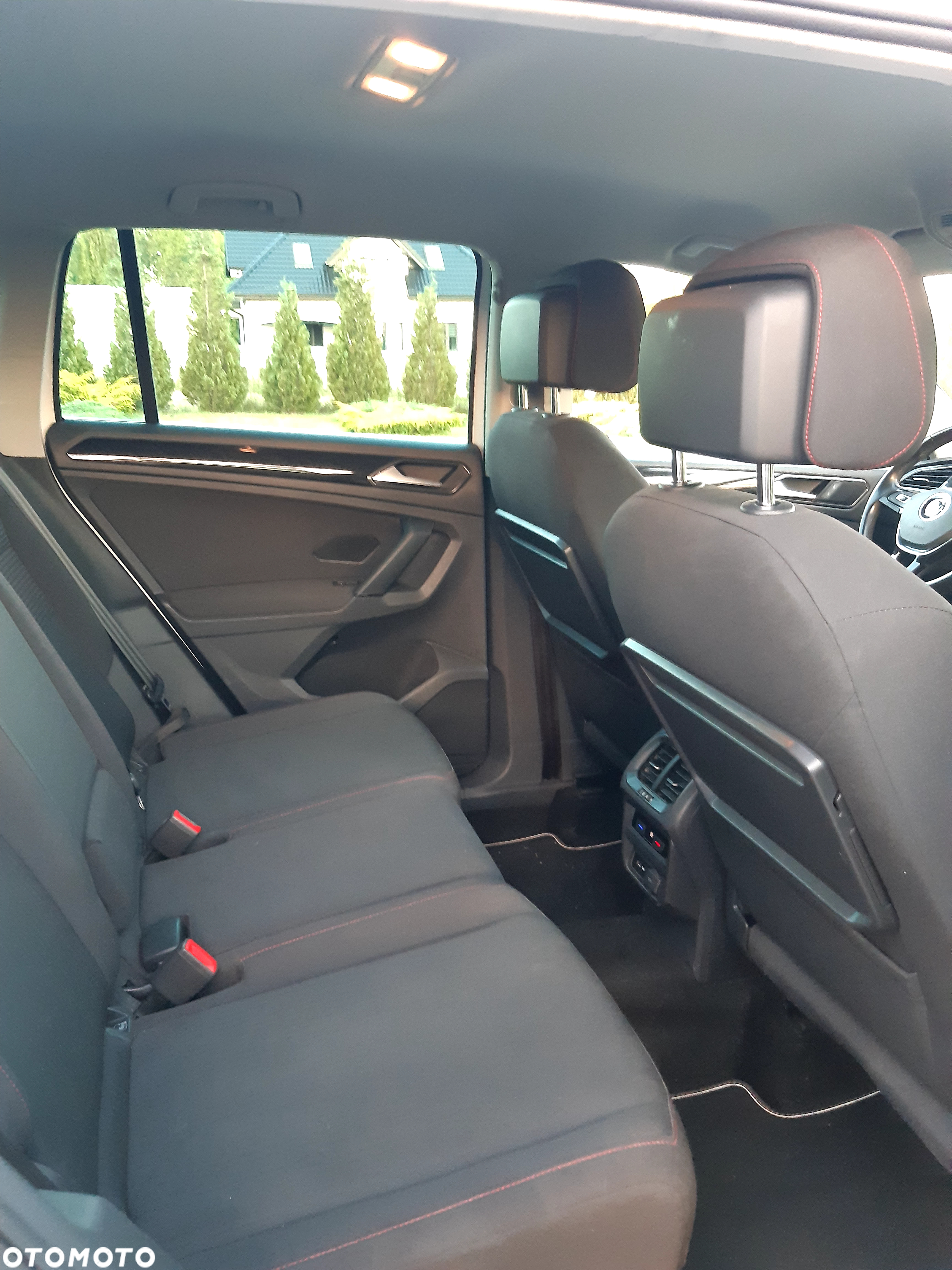 Volkswagen Tiguan - 14