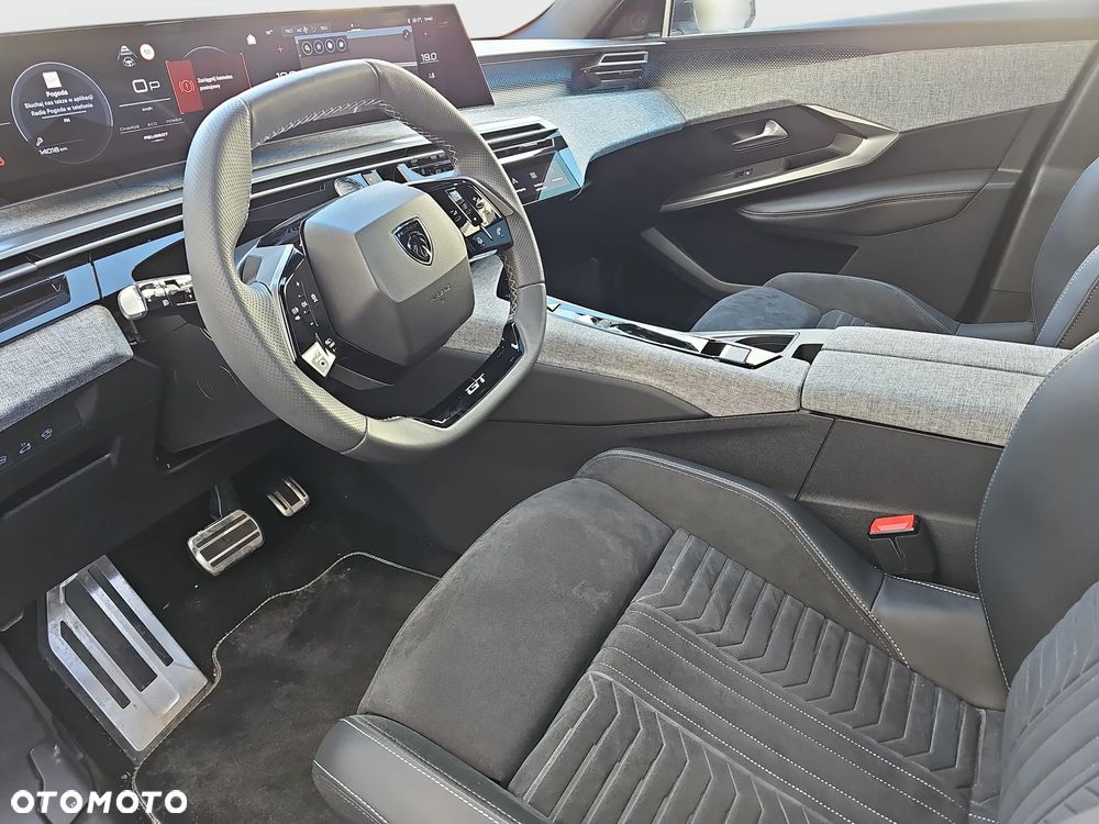 Peugeot 3008 1.2 PureTech mHEV GT S&S e-DCS6 - 10