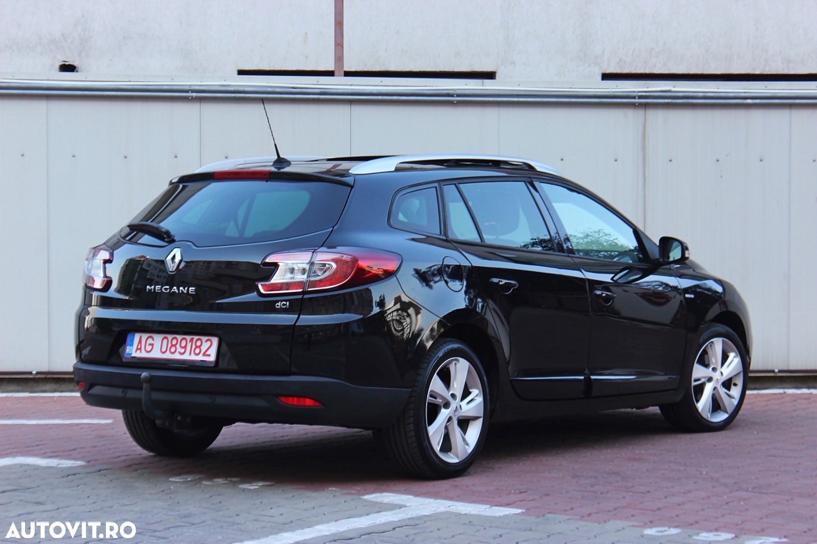 Renault Megane ENERGY dCi 110 Start & Stop Bose Edition - 3