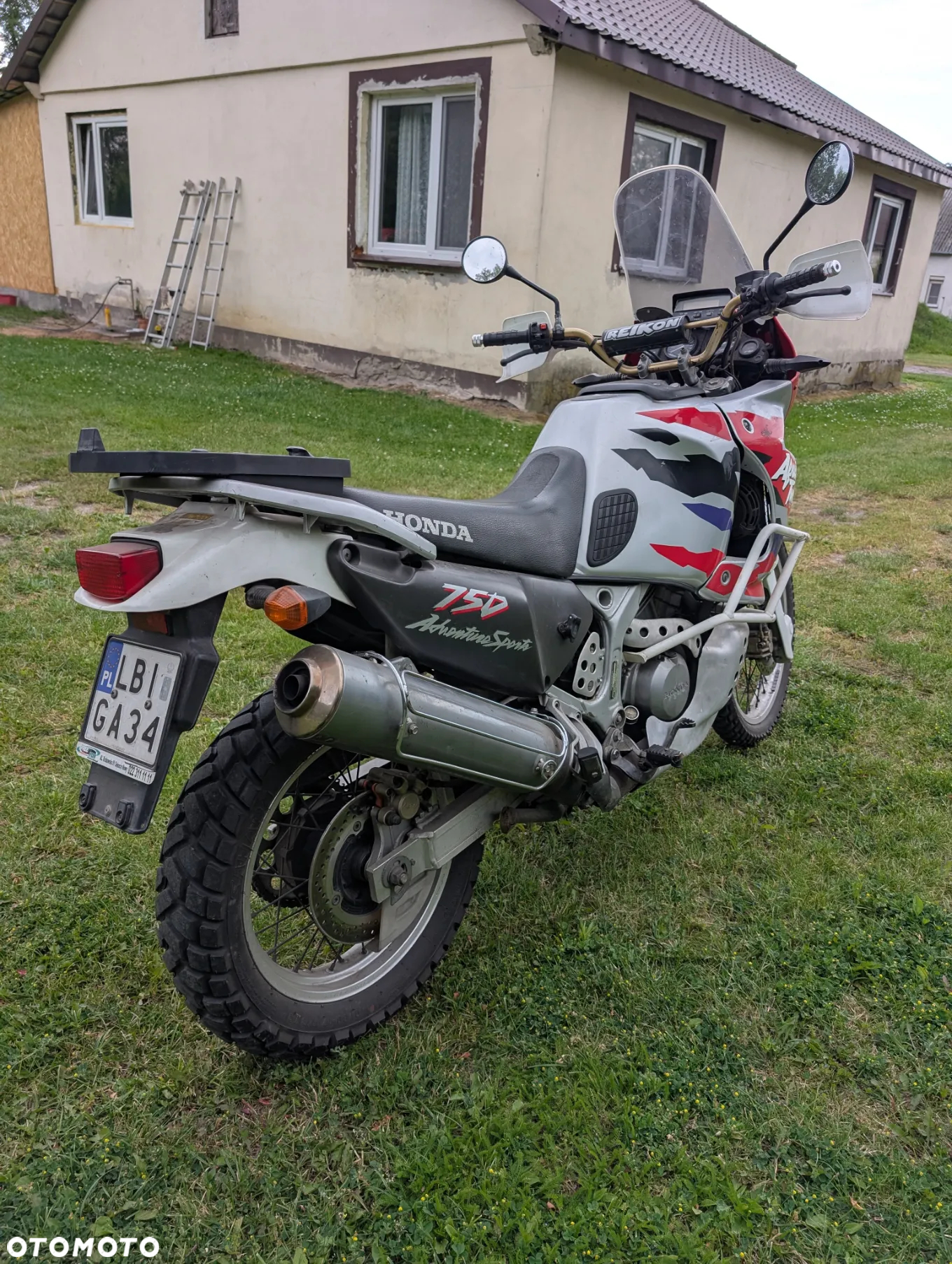 Honda XRV - 5