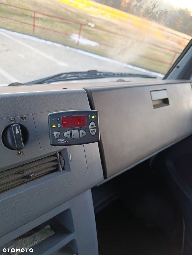 Mercedes-Benz Vario 814 - 15