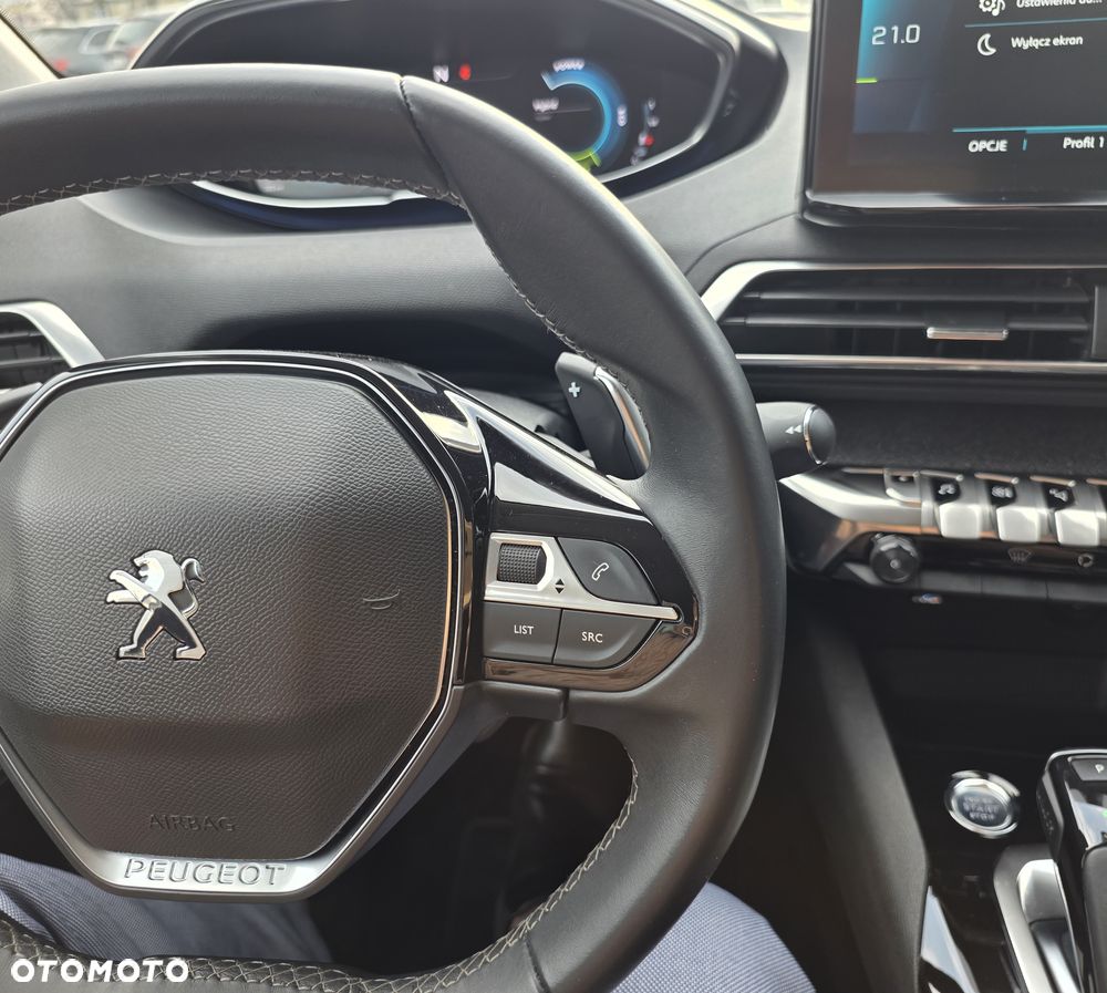 Peugeot 3008 1.6 PureTech Hybrid PHEV Allure Pack S&S EAT8 - 23