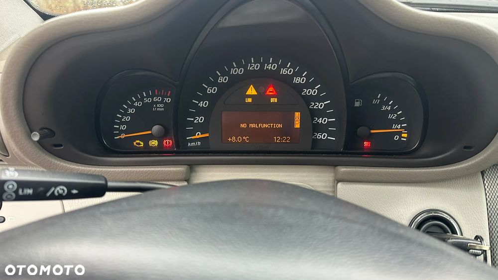 Mercedes-Benz Klasa C - 22