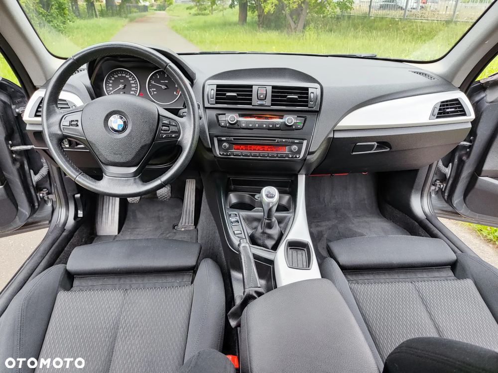 BMW Seria 1 114d - 25
