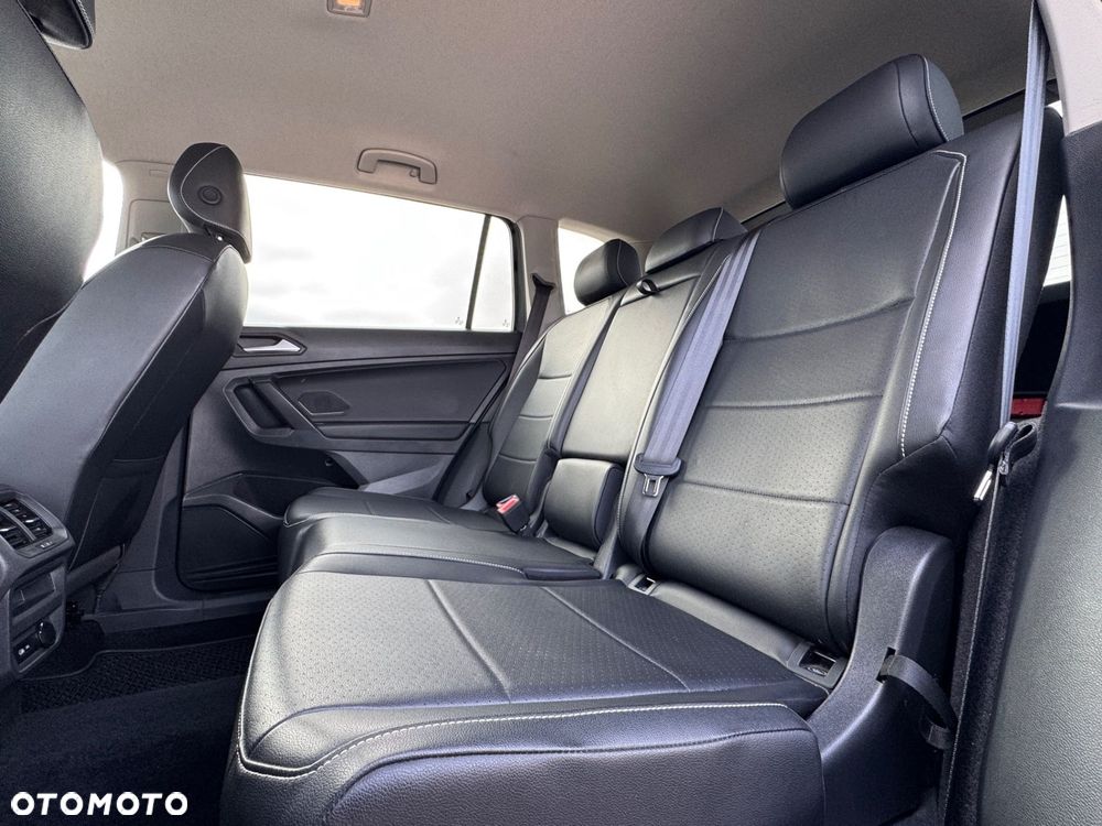 Volkswagen Tiguan Allspace - 18