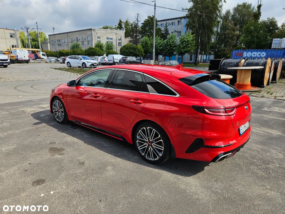 Kia ProCeed - 4